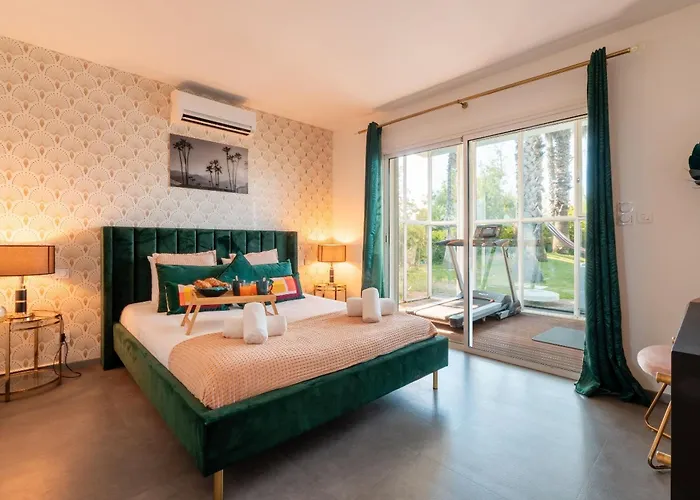 Summer Wind - Palm Agathois Villa