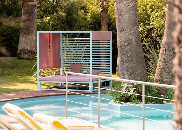 Summer Wind - Palm Agathois *