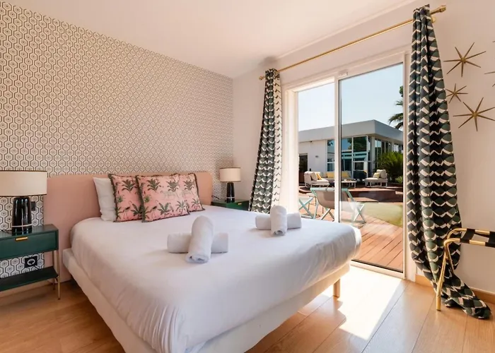 Summer Wind - Palm Agathois Villa *