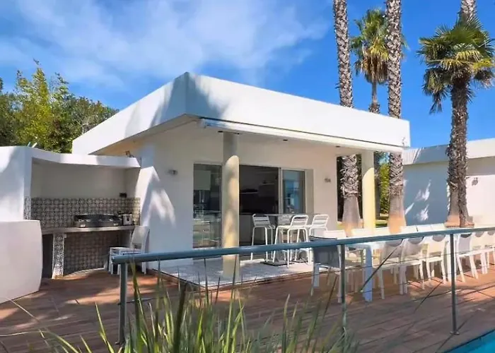 Summer Wind - Palm Agathois Villa